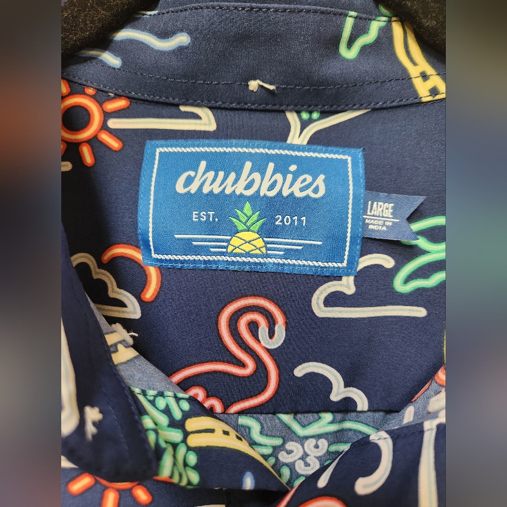 Chubbies Men's Navy Neon Print  Pullover, Size L,  NWOT - Picture 2 of 9